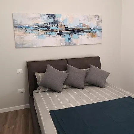 Lemontreeqse Apartman Quartu SantʼElena