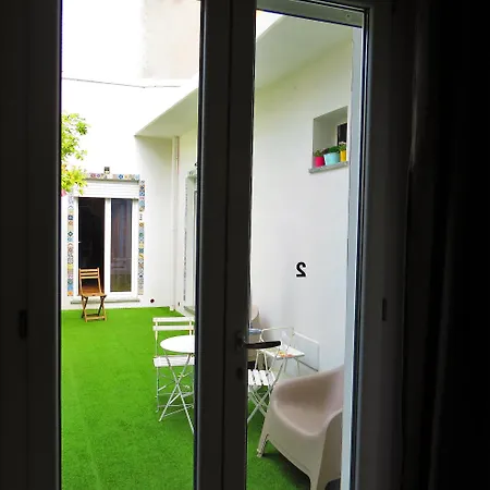 Lemontreeqse Apartman Quartu SantʼElena